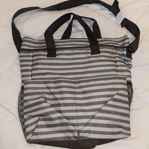 Thirty-one crossbody bag